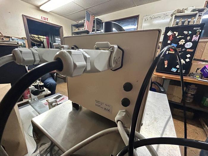 Used 3933-700 Daisy SRL TC-02 Jewelry Gold Sprue Cutting Machine