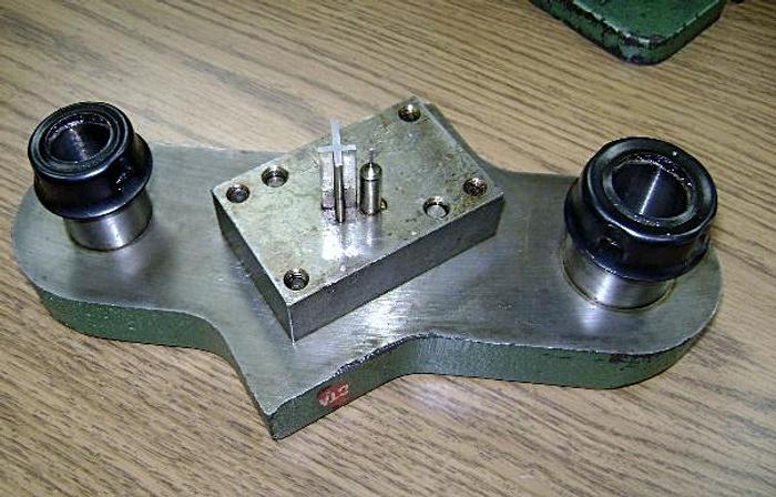 Used 0657-390 Die Set to Make Small Religious Cross