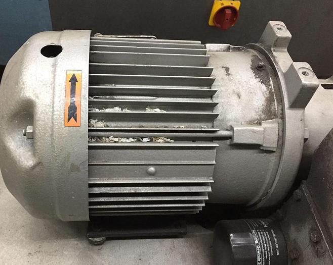 Used 2967-700 BUSCH TANK MOUNTED 3HP VACUUM PUMP MODEL# 063-138