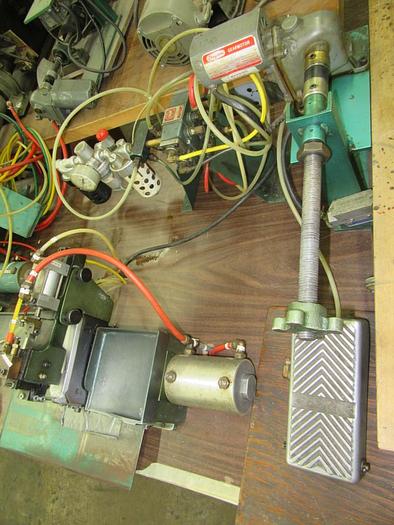 Used 2365-130 Crafford Model D Bench Model, Air Operated Link-O-Matic Link Making Machine