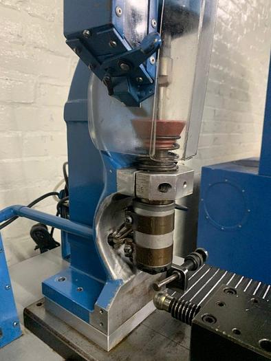 Used 3551-400 GoldPro AB-100-4 MANUAL Plastic Injector Molding Machine with Reinforced Base