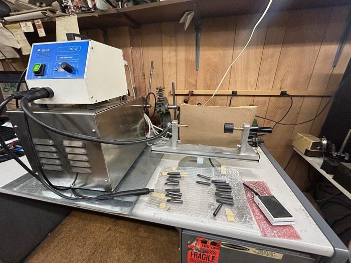 Used 3933-700 Daisy SRL TC-02 Jewelry Gold Sprue Cutting Machine