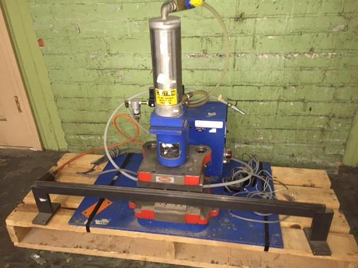 Used 2160-220 Black & Webster Electric/Pneumatic Bobbin Assembly Press, Model #BS