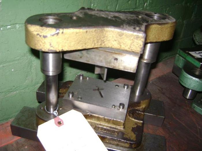 Used 7401-390 Die Set For 3/4″ x 1″ Cross Design