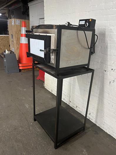 Used Burnout Furnace Oven Kiln 20" x 20" x 20"