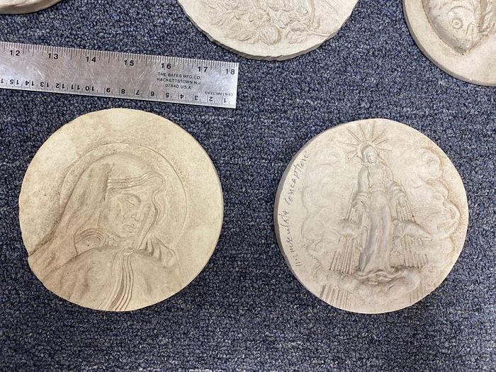 Used 3364-700 DUPLICATING PLATES – 27 COMPOSITE HAND CARVED MEDALLIONS, JEWELRY