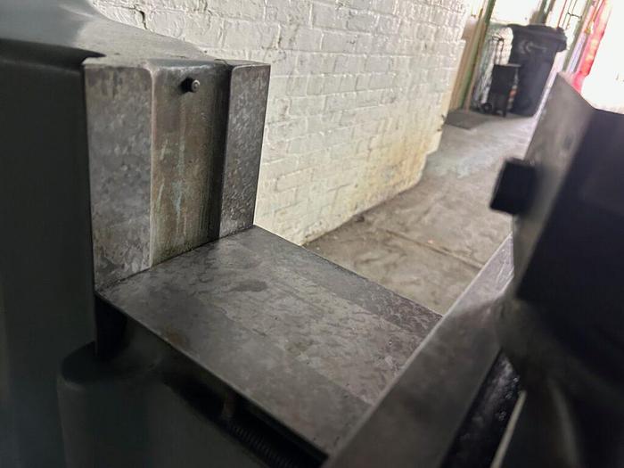 Used 5283-330 Gorton 2-Dimensional Pantograph / Engraver Model P1-2, with Swivel Vise