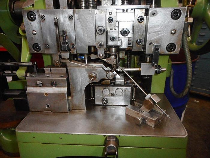 Used Bechtold Bench Model French Rope Chain Making Machine