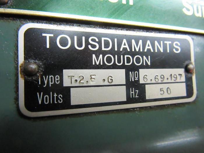 Used 7074-110 Tousdiamants (Swiss) 2 Head (Vertical / Horizontal) Diamond Faceting Cutting Machine Jewelry For Wedding Rings