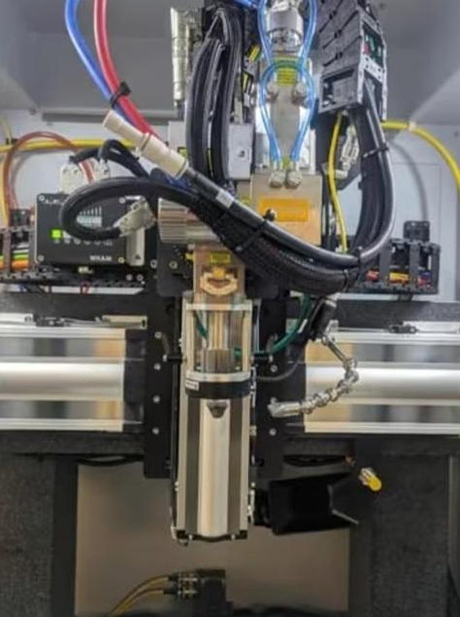 Used IPG Photonics Model SYSMA0000000015U 2kW CNC Fiber Laser Welding Center