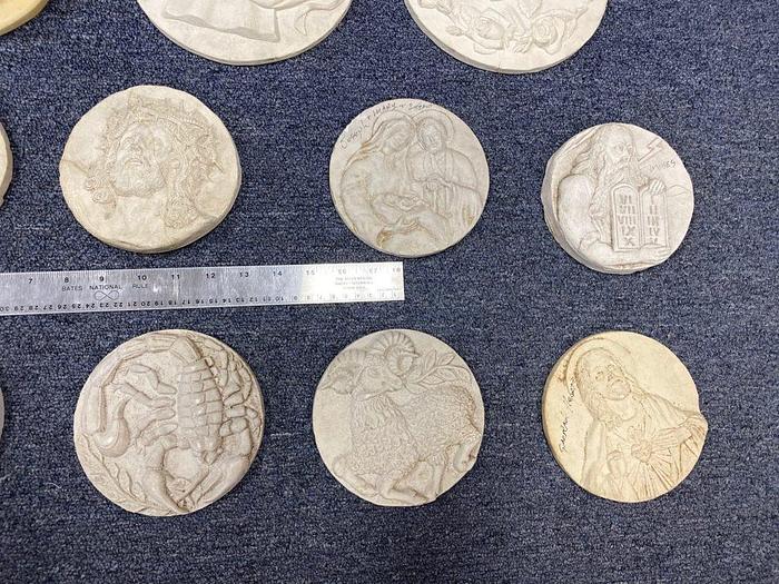 Used 3364-700 DUPLICATING PLATES – 27 COMPOSITE HAND CARVED MEDALLIONS, JEWELRY