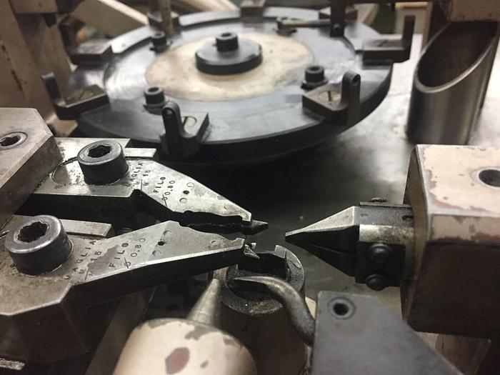 Used 5000-105 Ombi MV/1 Auto Machine Tooled for Chain Safety Catch