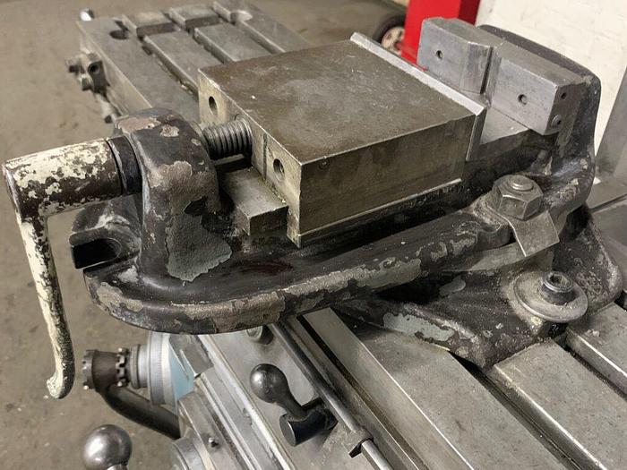 Used Bridgeport Series 1, 2HP Vertical Knee Mill with 6″ Vise & Acu-Rite 2-Axis DRO