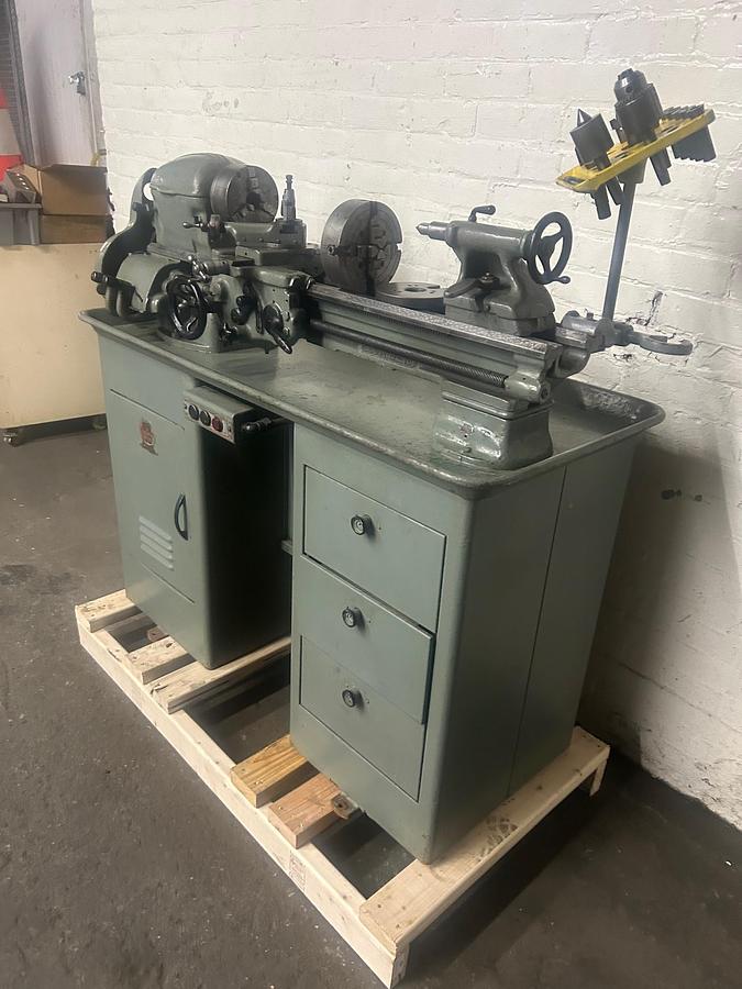 Used South Bend 9″ x 24″ Precision Belt Driven Lathe, Cabinet Stand