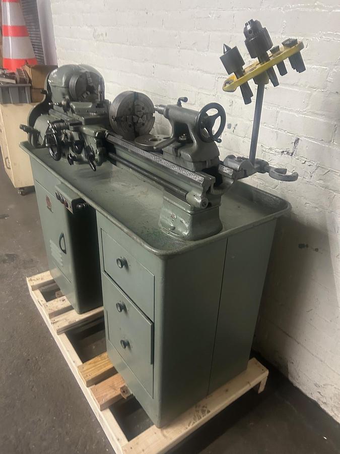 Used South Bend 9″ x 24″ Precision Belt Driven Lathe, Cabinet Stand
