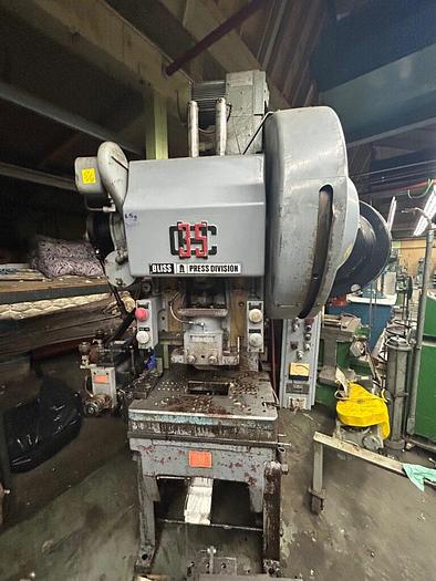 Used 5288-230 Bliss 35 Ton OBI Single Crank Flywheel Power Press, Model CH 35 W/ 6″ Peterson Roll Feed