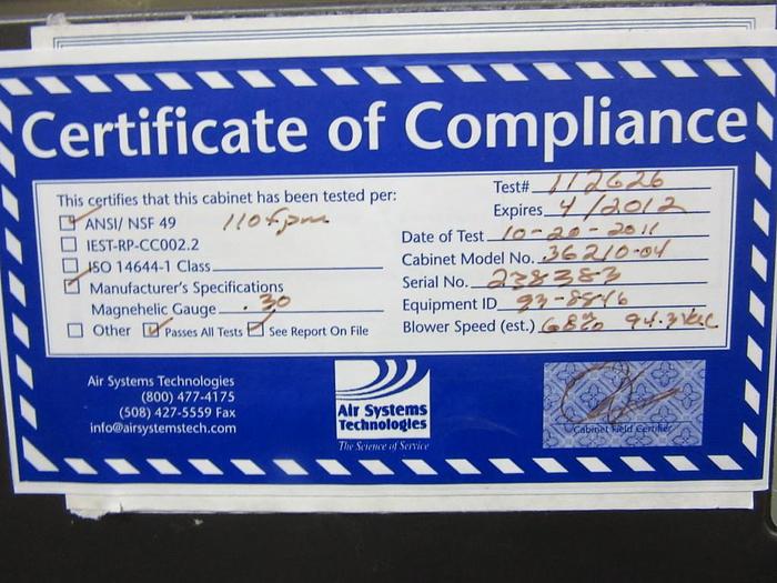 Used 2001-700 LABCONCO CHEMICAL LAB FUME SAFETY EXHAUSTHOOD PURIFIER CLASS 11