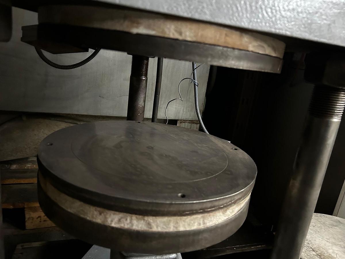 Used TEKCAST Precision 3-Post 14" platen Vulcanizing Press for White Metal Rubber Mold Spin Casting