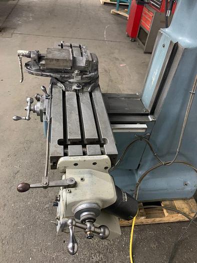 Used Bridgeport Series 1, 2HP Vertical Knee Mill with 6″ Vise & Acu-Rite 2-Axis DRO