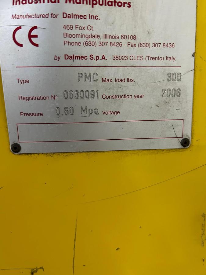 Used Dalmec Type PMC Specialized Pneumatic Industrial Manipulator / Lift-Assist