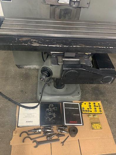 Used 5961-470 Bridgeport 3-Axis CNC, Vertical Knee Mill Milling Machine Model V2XT