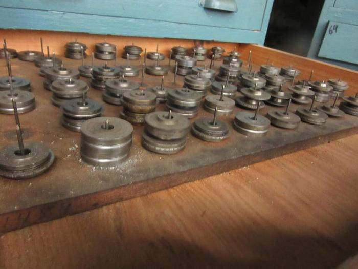 Used 9127-150 Antique Vintage Turks Head Engraved & Forming Rolls Collection of 1,750