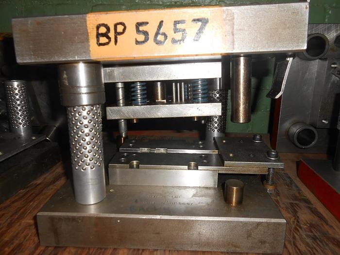 Used 7458-390 JEWELRY PADLOCK PRODUCT DIE MAKING SYSTEM – 4 Die Sets