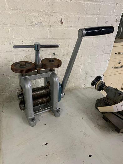 Used 5979-155 Cavallin Hand Operated Wire Mill with Outboard Rolls 1/2″ Rounds