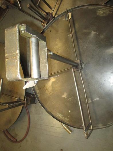 Used 0935-580 42″ Diameter Pan Type Horizontal Stock Payoff Reel