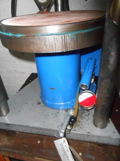 Used Conley Vulcanizer Press, Model #14, For 9″ & 12″ Molds