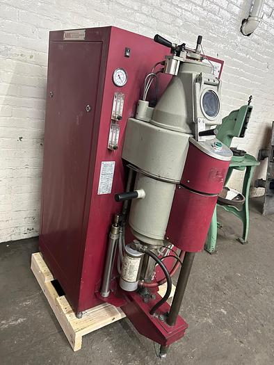 Used Neutec J10 B - Vacuum Induction Casting Machine Neutec / USA