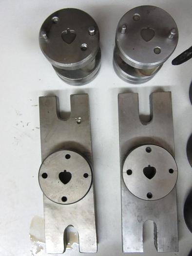 Used 2035-390 Chinese Zodiac Heart Shaped 1/2″ x 1/2″ Dies Hub Jewelry Tools