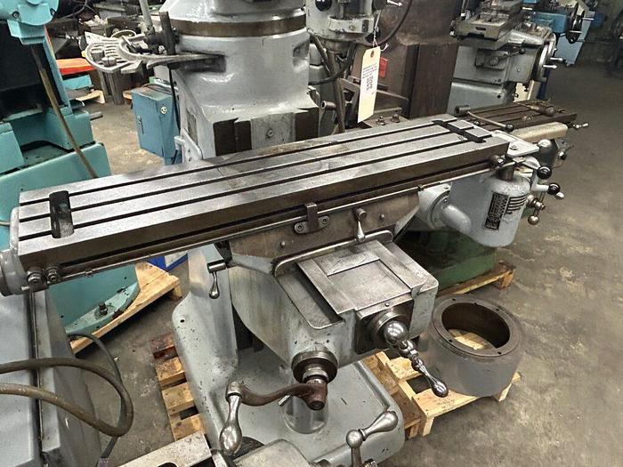 Used Bridgeport 9″ x 32″ 1 HP, 8-Speed Ram Type J-Head Vertical Milling Machine