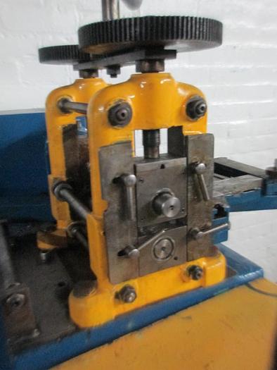 Used 0676-200 Tieche Motorized Multi-Slitter with Additional Slitting Tools