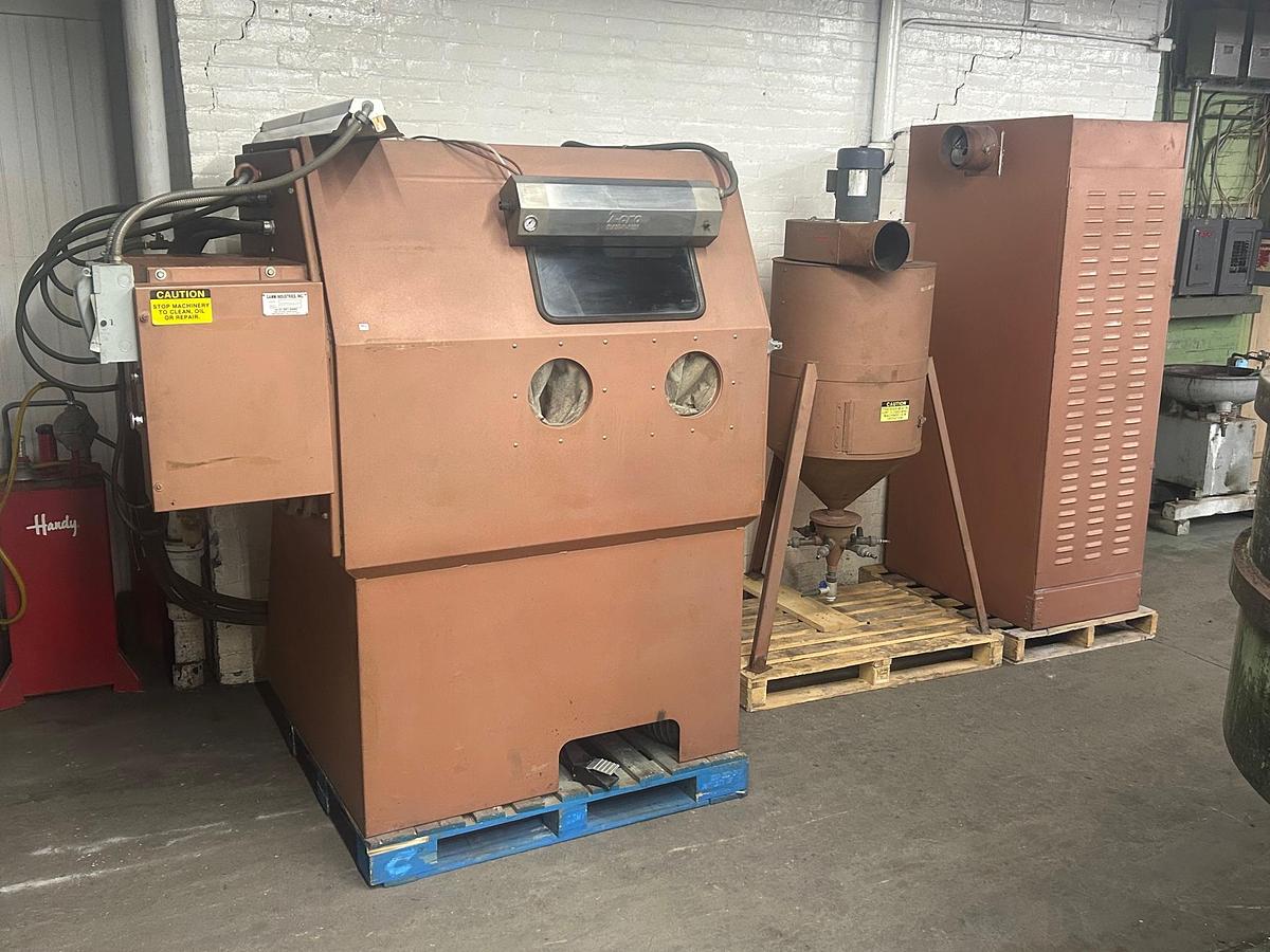 Used Zero Blast-N-Peen Special 220 Suction Blast Cabinet, Reclaimer, Dust Collector & Powered Turntable