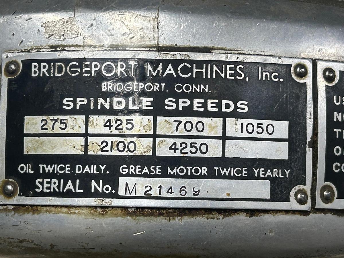 Used Bridgeport 9" x 32" 1/2 HP, 6-Speed Ram Type Vertical Milling Machine