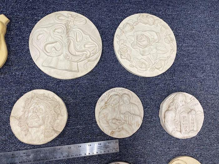 Used 3364-700 DUPLICATING PLATES – 27 COMPOSITE HAND CARVED MEDALLIONS, JEWELRY