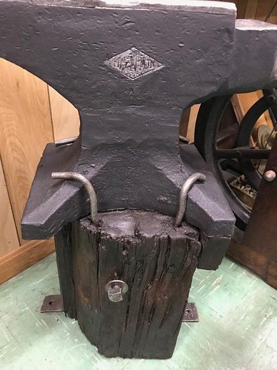 Used 8492-385 Rare Antique Trenton Anvil Wrought Iron 278LBS, S/N: A61482