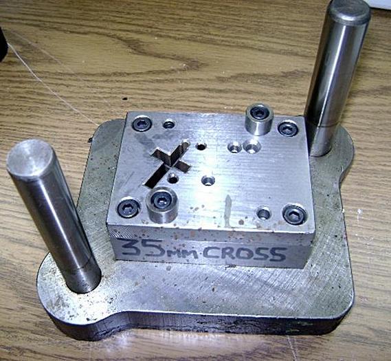 Used 0584-390 Stamping Press Tool and Die Set to Make Religious Cross – Jewelry, Pendant