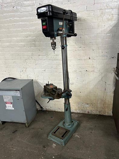 Used 3432-410 Wilton 15″ Variable Speed Pedestal Floor Model Drill Press With 5″ Work Vise