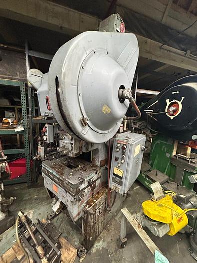 Used 5288-230 Bliss 35 Ton OBI Single Crank Flywheel Power Press, Model CH 35 W/ 6″ Peterson Roll Feed