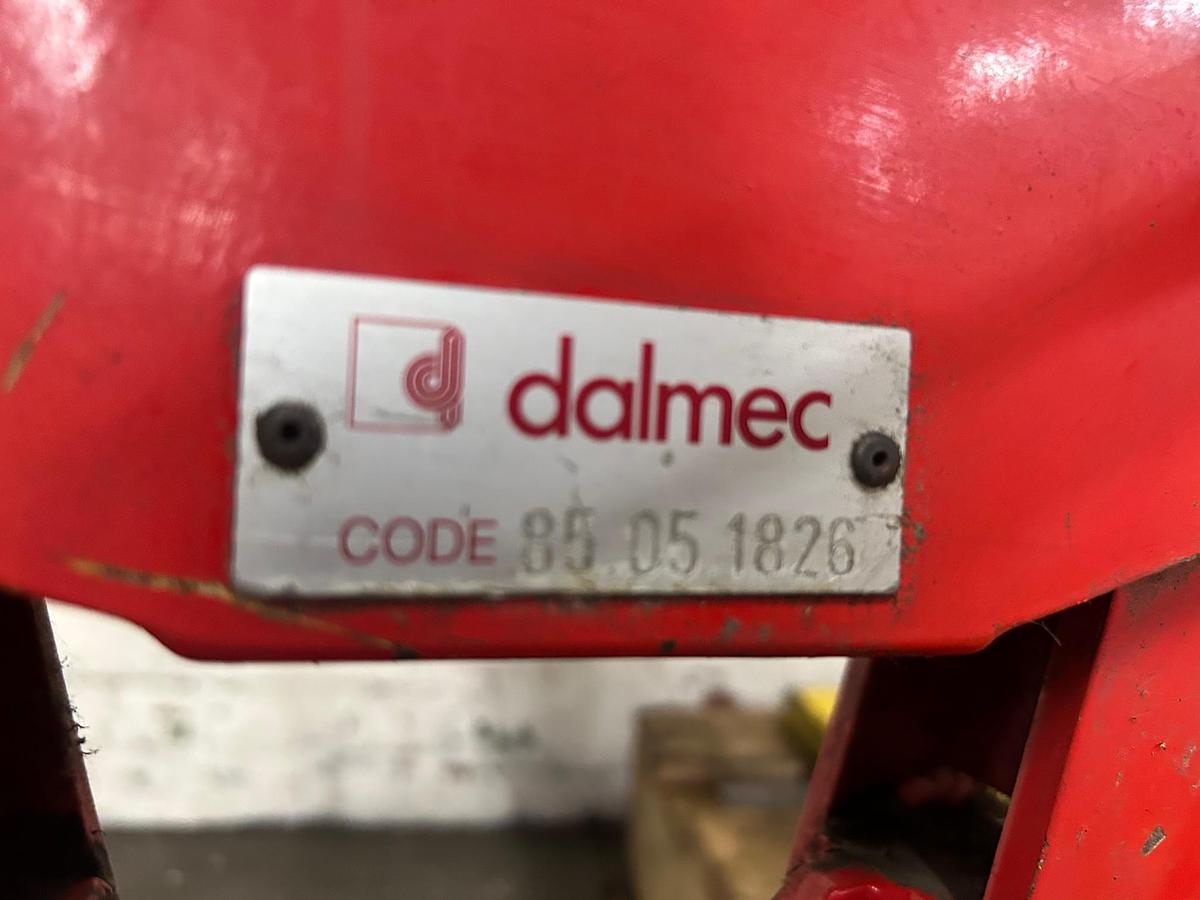 Used Dalmec Type PMC Specialized Pneumatic Industrial Manipulator / Lift-Assist