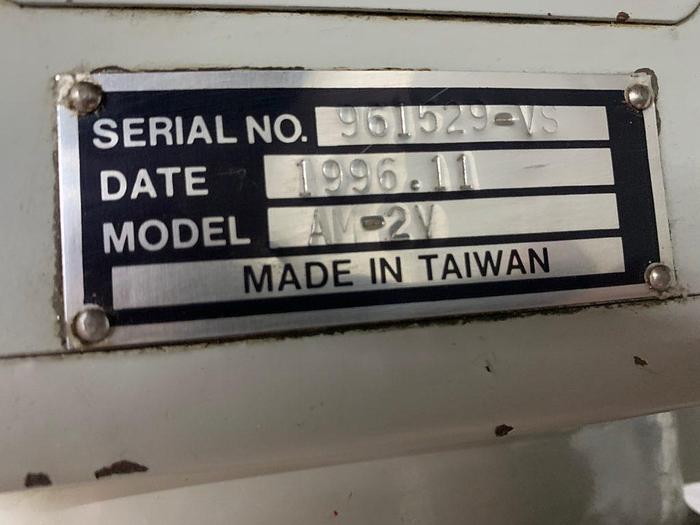 Used Acra AM2V 3HP Variable Speed Vertical Milling Machine – Power Feed, DRO, Tooling, New 1996!