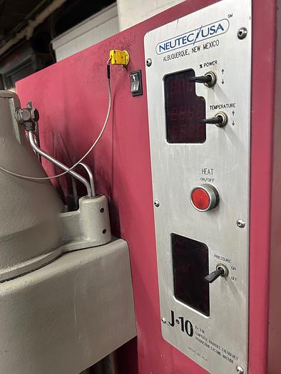 Used Neutec J10 B - Vacuum Induction Casting Machine Neutec / USA