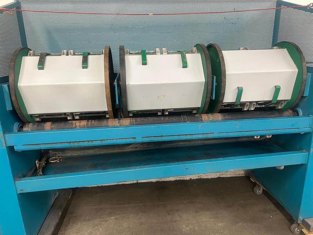 Used Dreher VT3 Wet Processing Three Barrel Finishing Machine, Technology for Delicate Parts