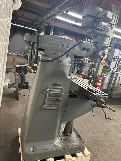 Used Bridgeport 9" x 32" 1 HP, 8-Speed Ram Type J-Head Vertical Milling Machine & R8 Collets