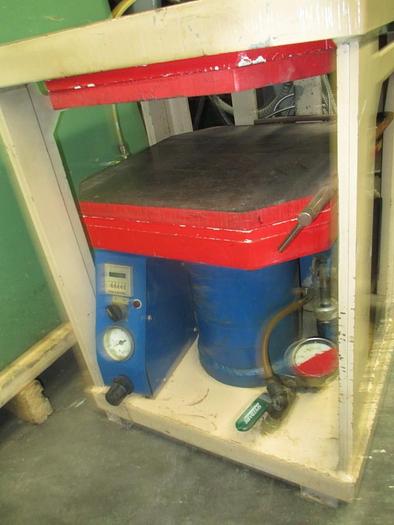 Used Conley Accu-Mold 4-Post Rubber Mold CASTING Vulcanizer