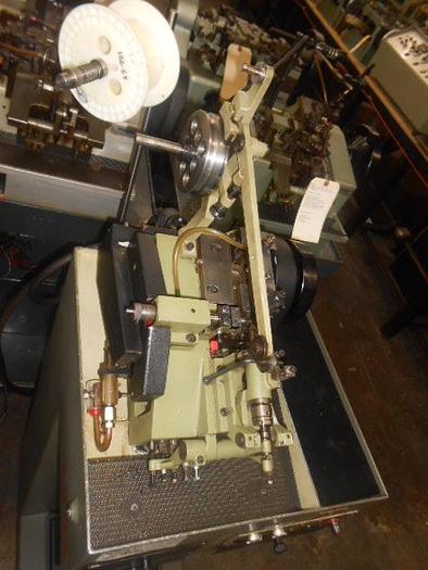 Used 0211-100 MGZ Single Curb Chain Making Machine Model MGZ 93