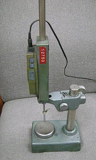Used 1490-700 Mititoyo Digimatic Height Indicator/Stand Model # 543-425-1