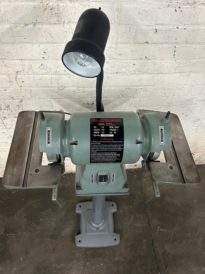 Used Tool Cutting Grinder Floor Model 64169741 STC#CED414 With Pedestal Stand